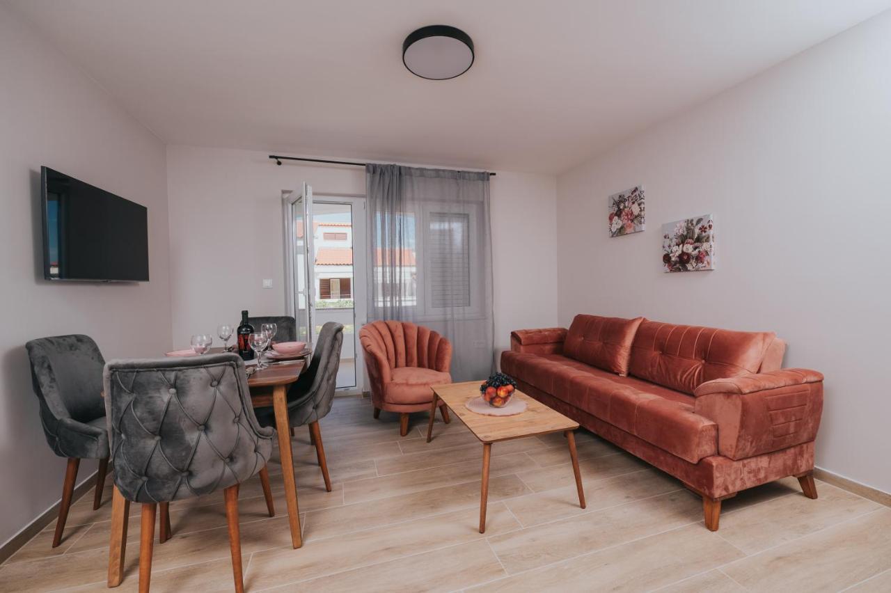Apartments Virgine Maria I Baška Eksteriør bilde