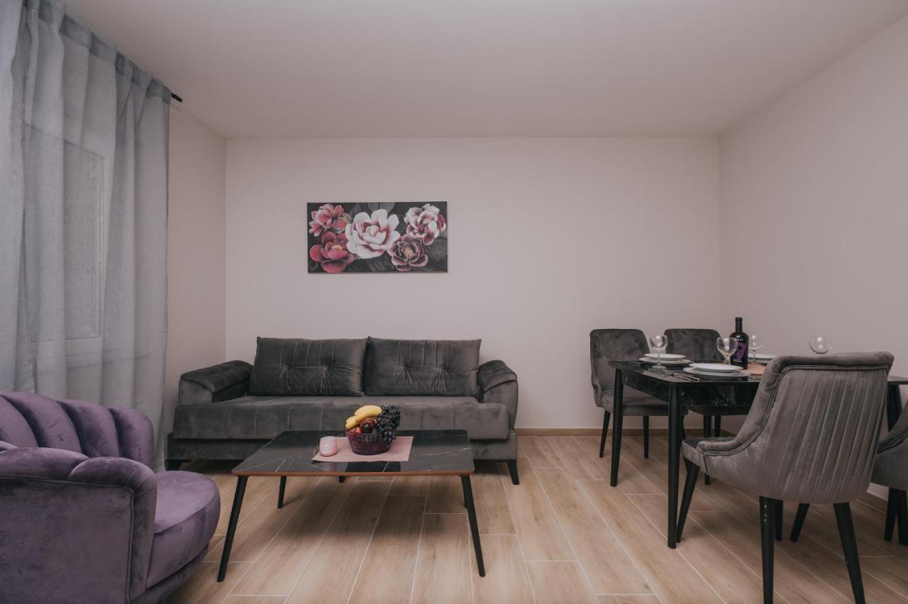 Apartments Virgine Maria I Baška Eksteriør bilde