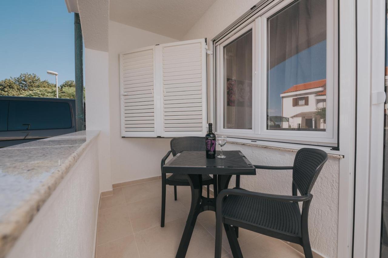 Apartments Virgine Maria I Baška Eksteriør bilde