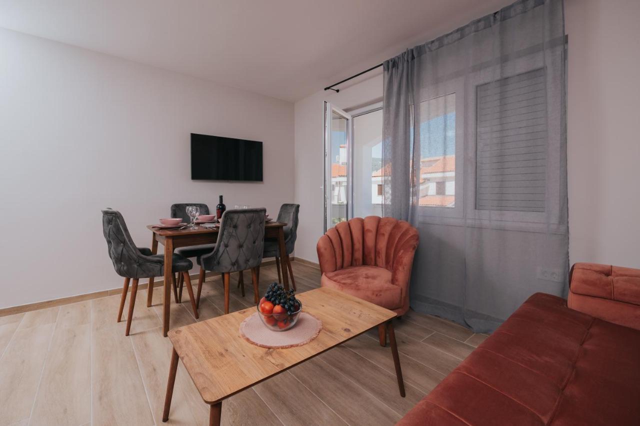 Apartments Virgine Maria I Baška Eksteriør bilde