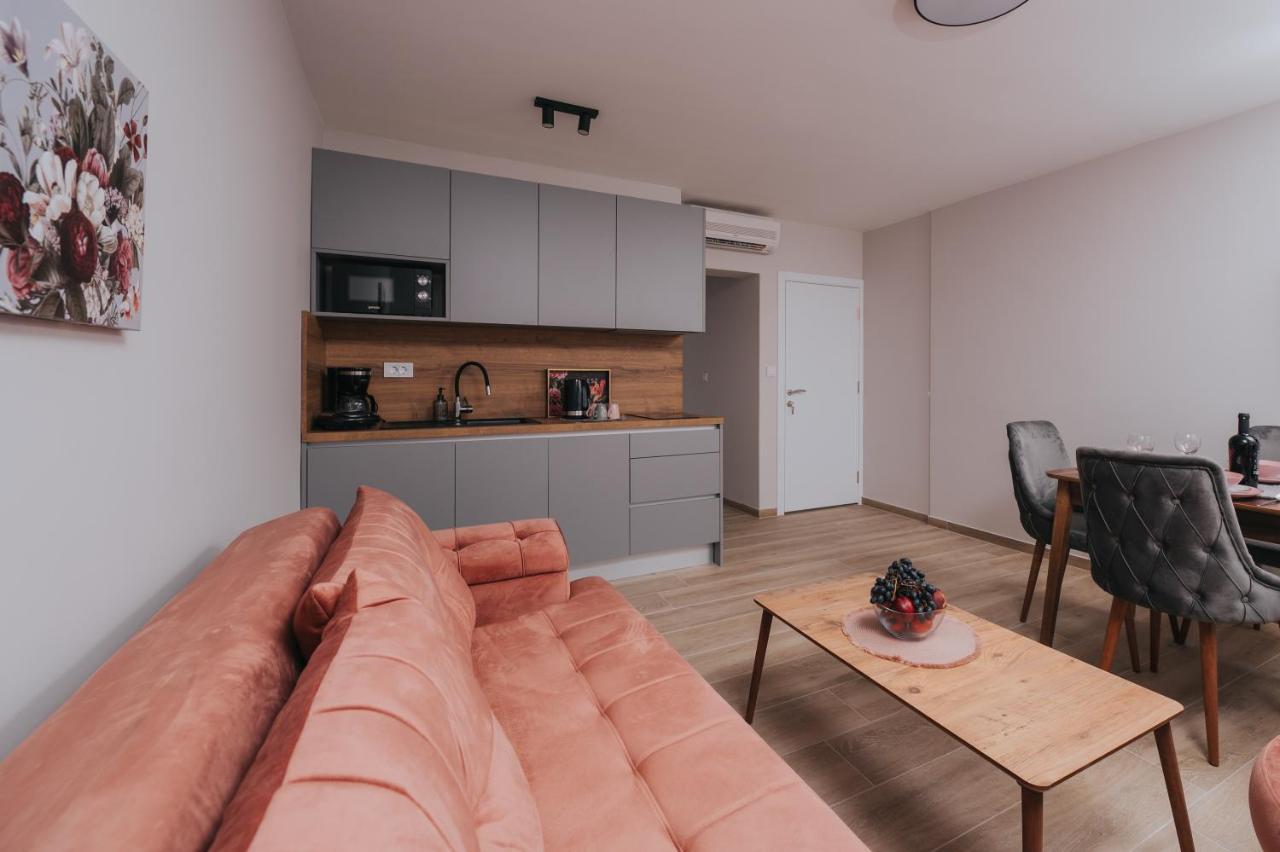 Apartments Virgine Maria I Baška Eksteriør bilde